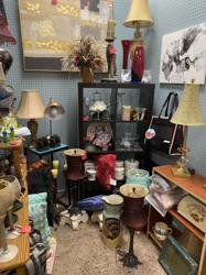 Home, Fashions & More - Dallas Thrift Stores