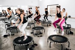 mōtiv fitness | yoga, barre, cycle, rebound | The Woodlands