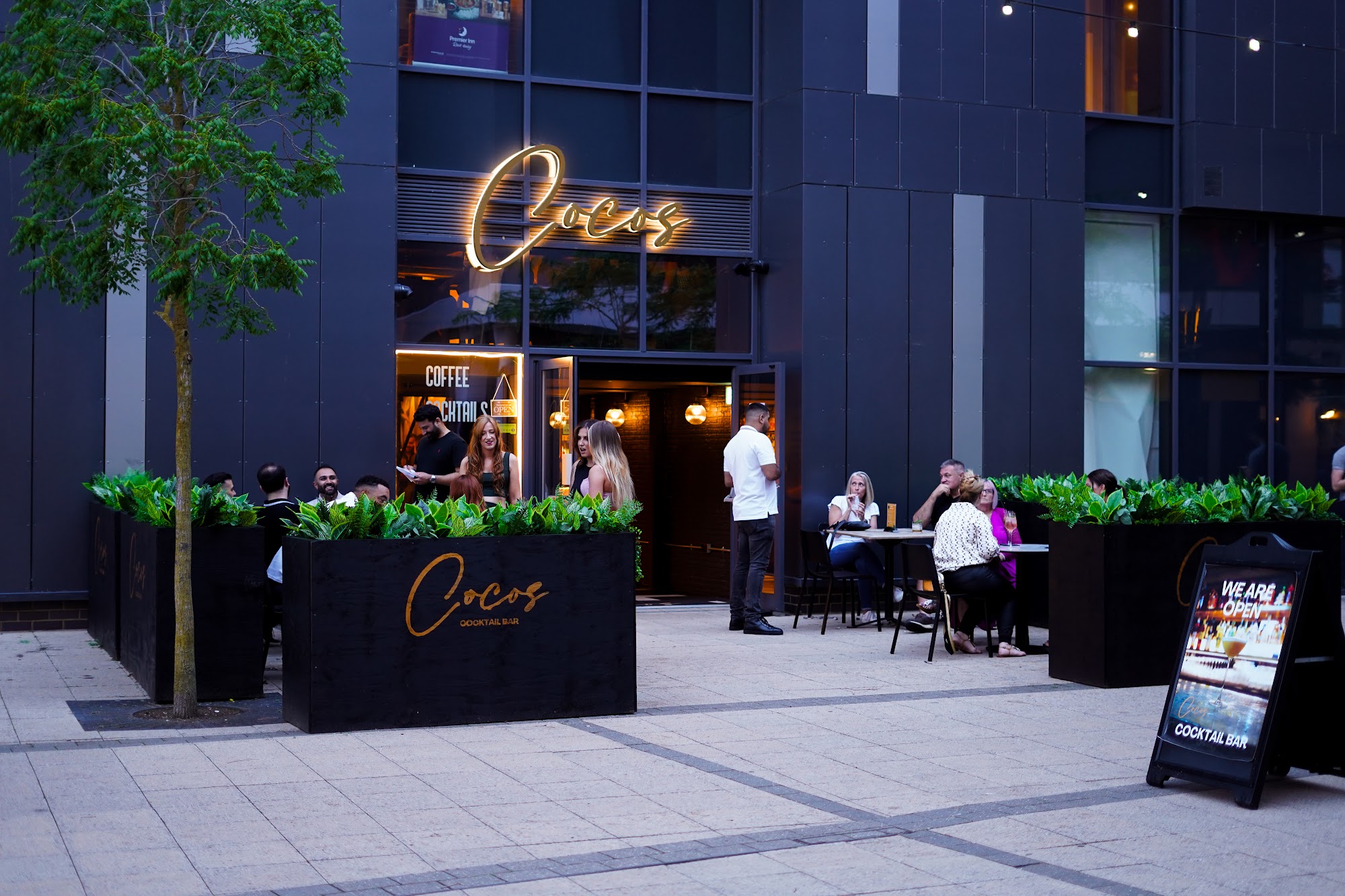 Cocos Bedford