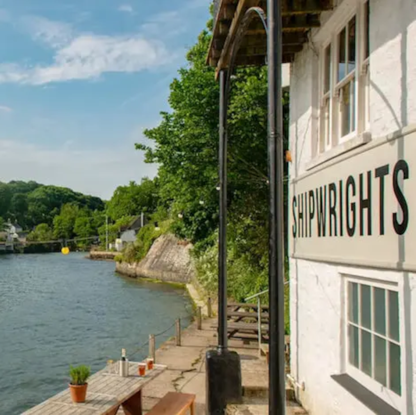 Shipwrights Arms