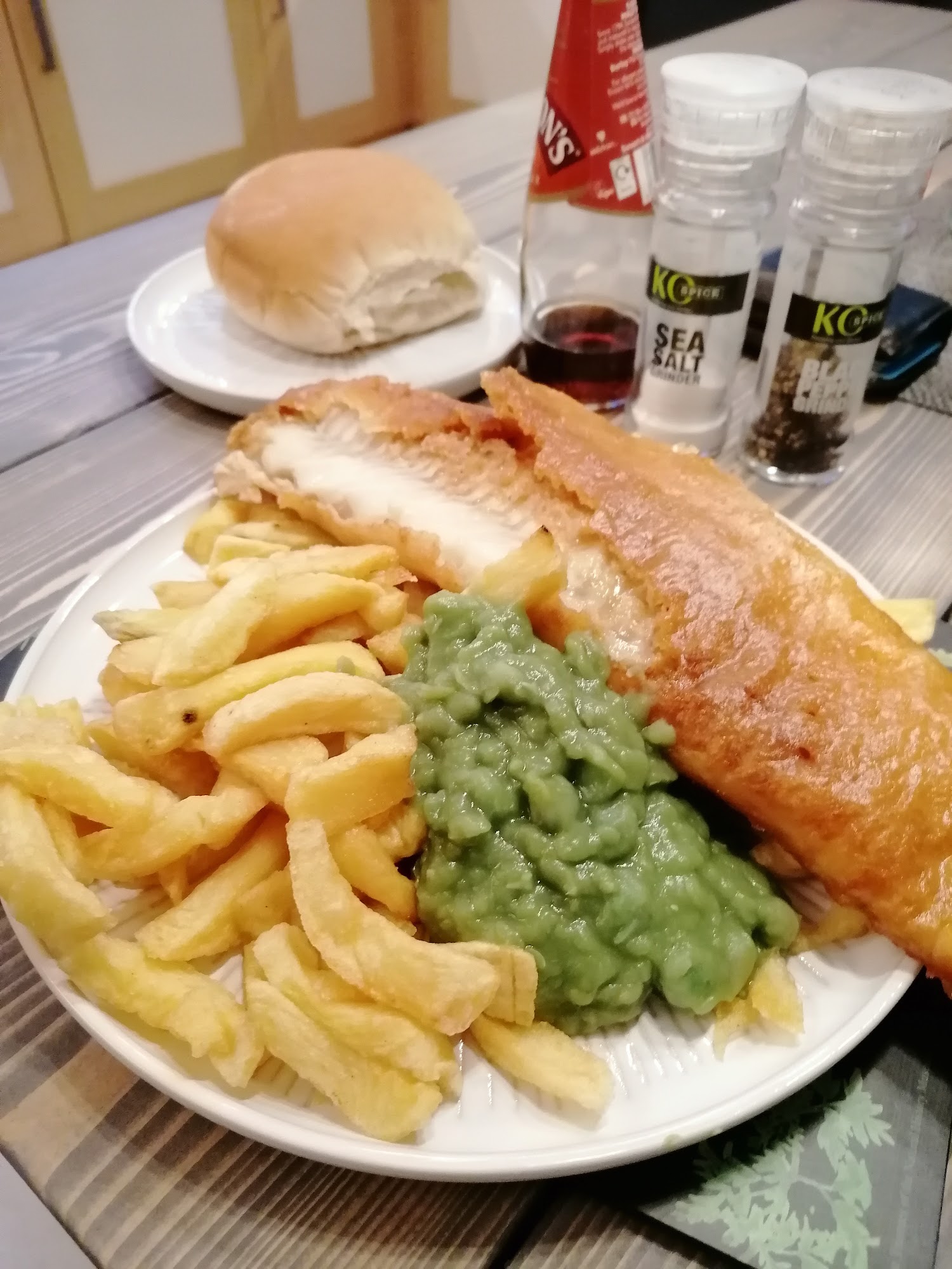 Reds Fish Bar