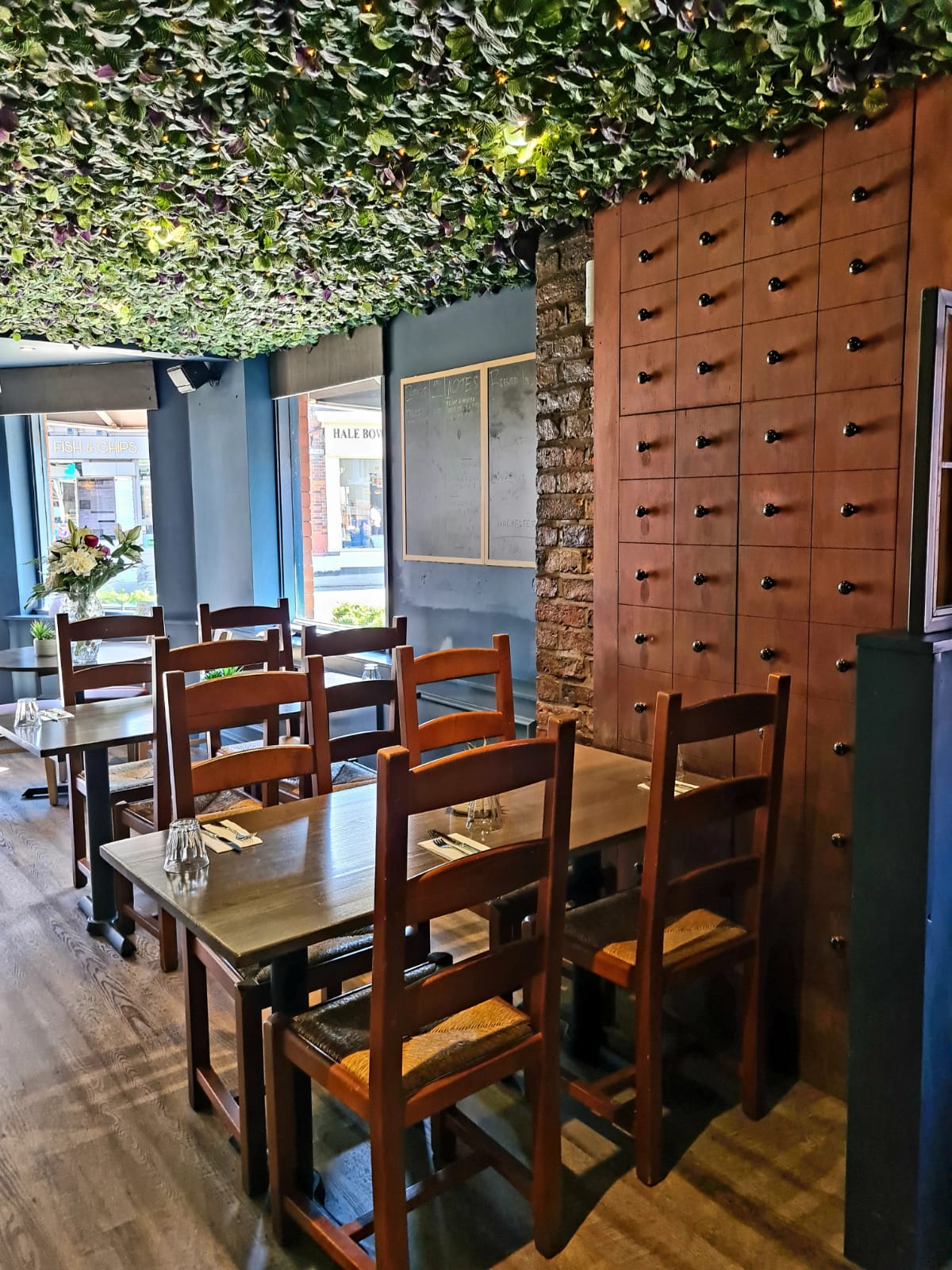 Jajoo Indian Street Food and Craft Gin Bar