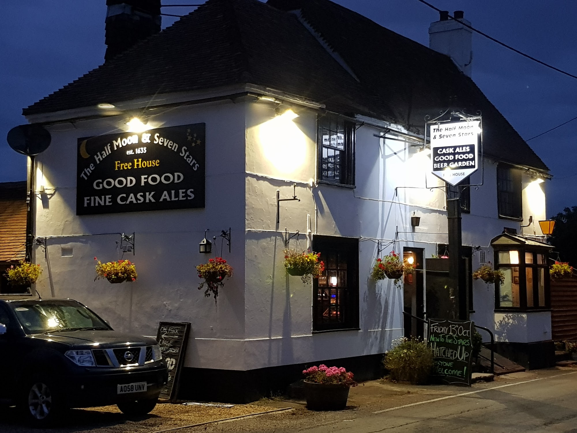 The Half Moon & Seven Stars