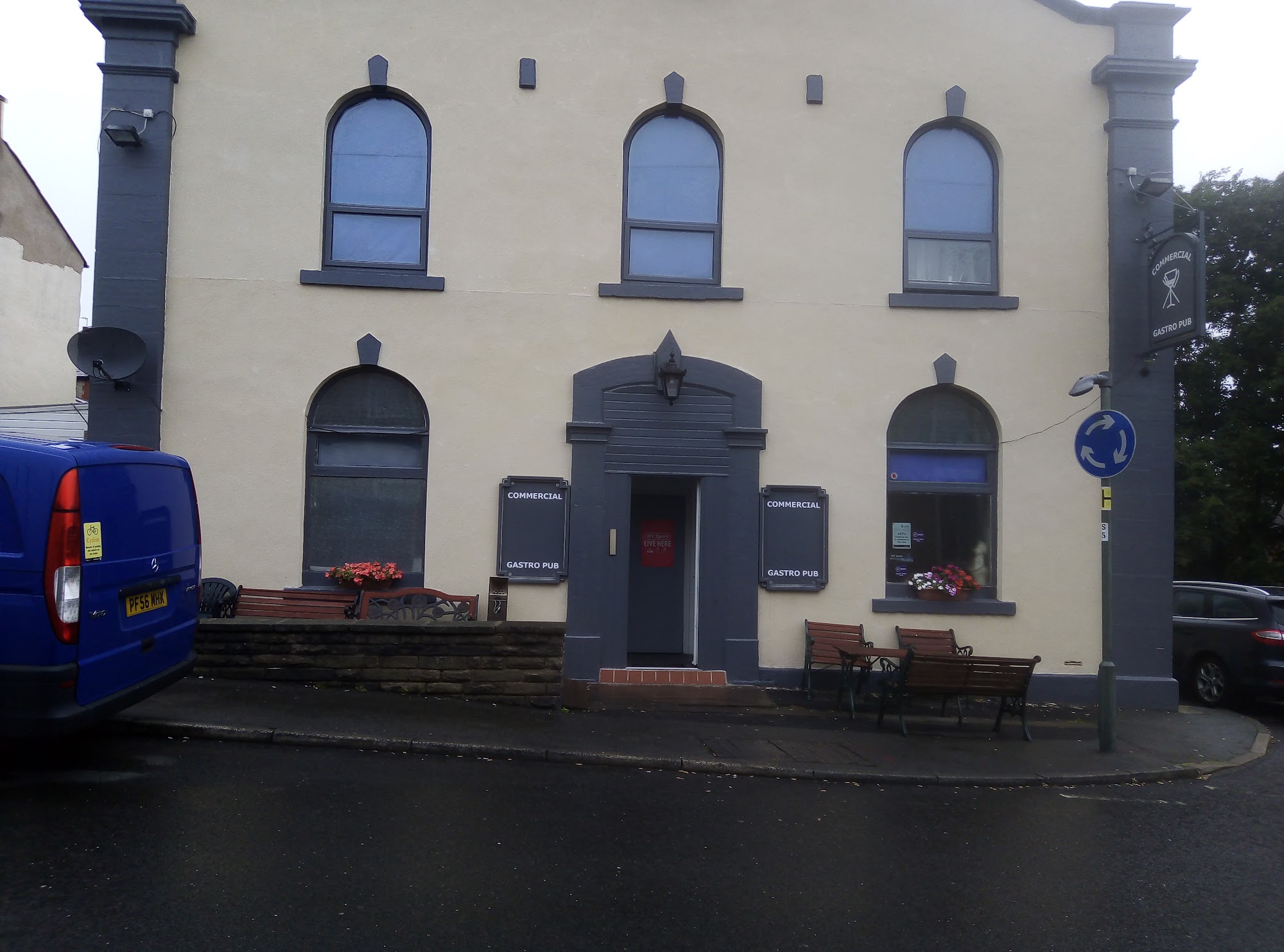 Commercial Hotel