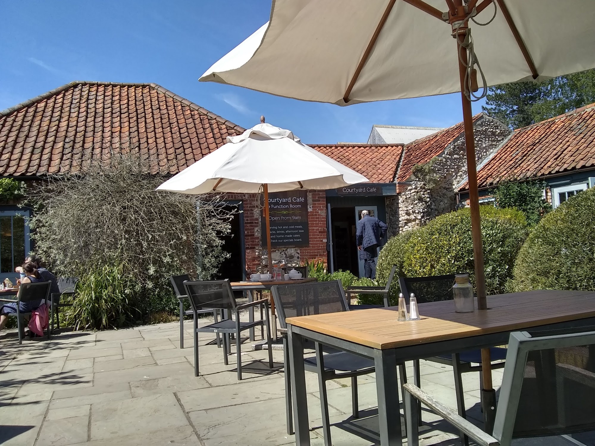 The Courtyard Cafe