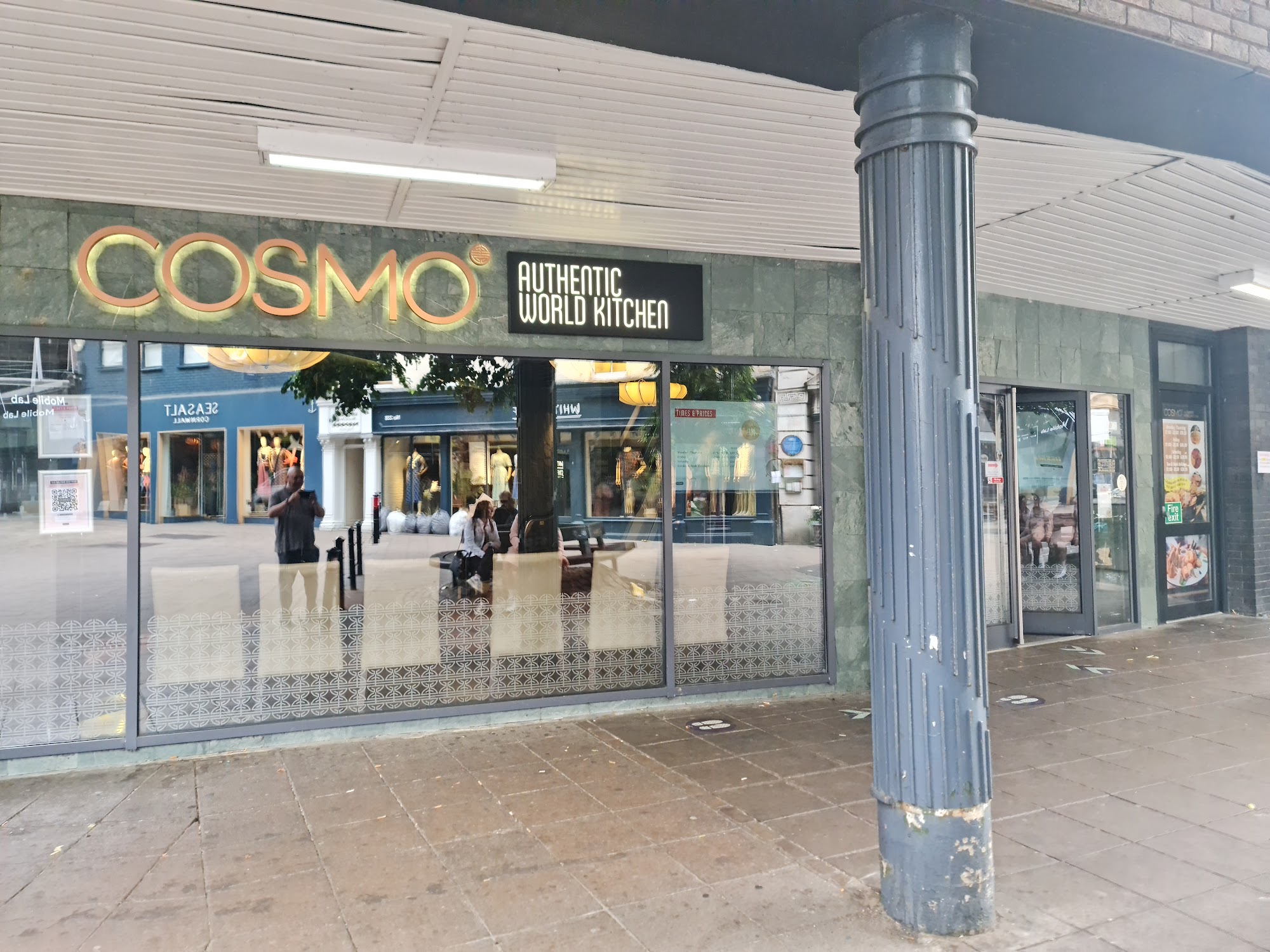 Cosmo