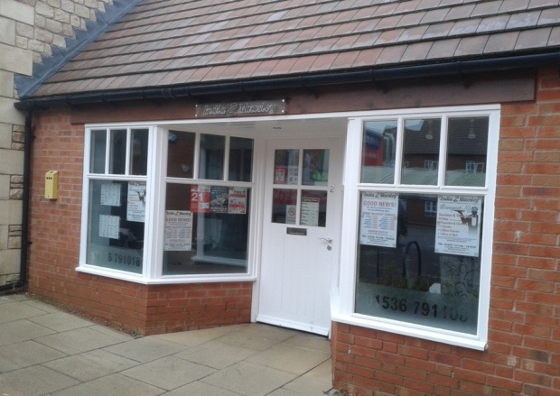 India 2 Mawsley Restaurant & Takeaway