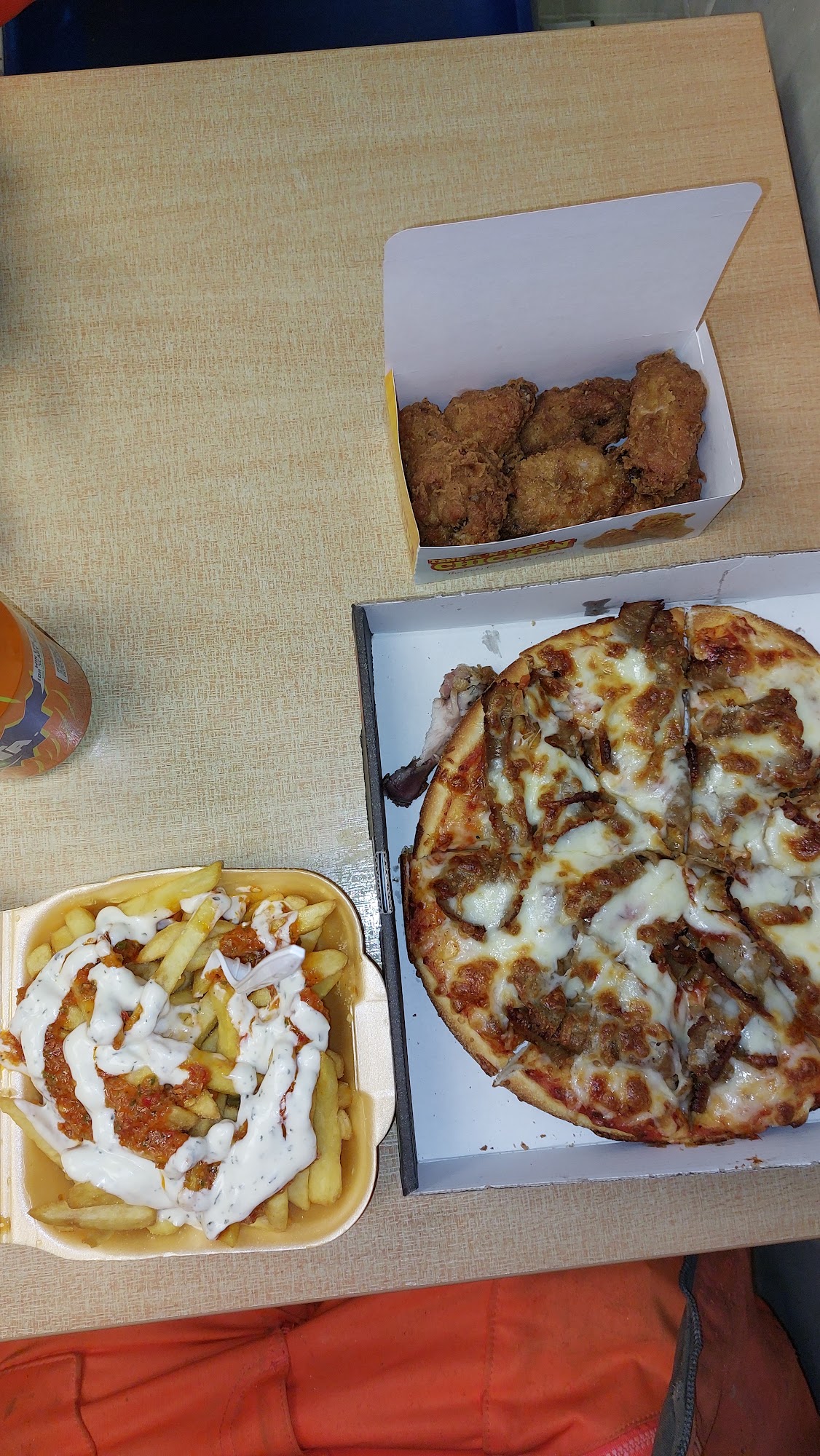 Friends Kebab & Pizza