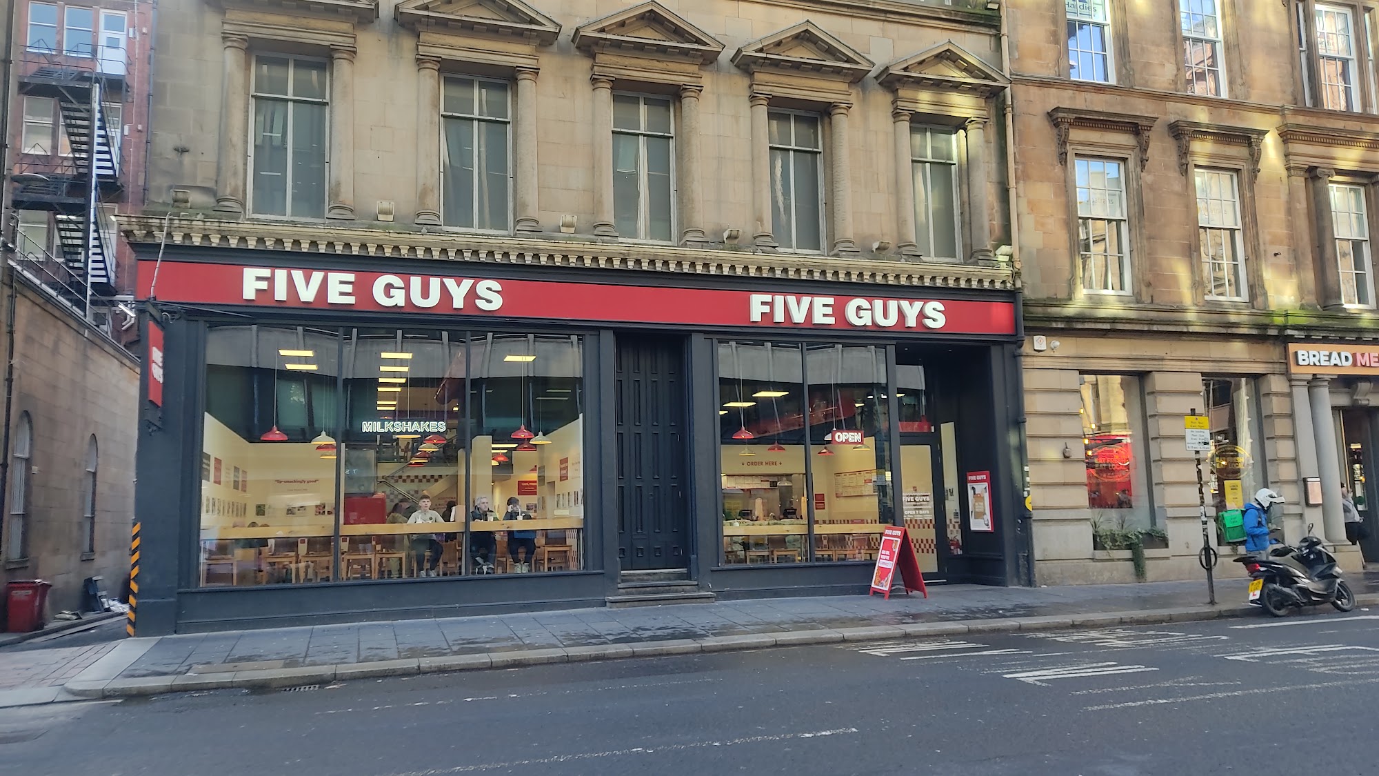 Five Guys Glasgow St Vincent St