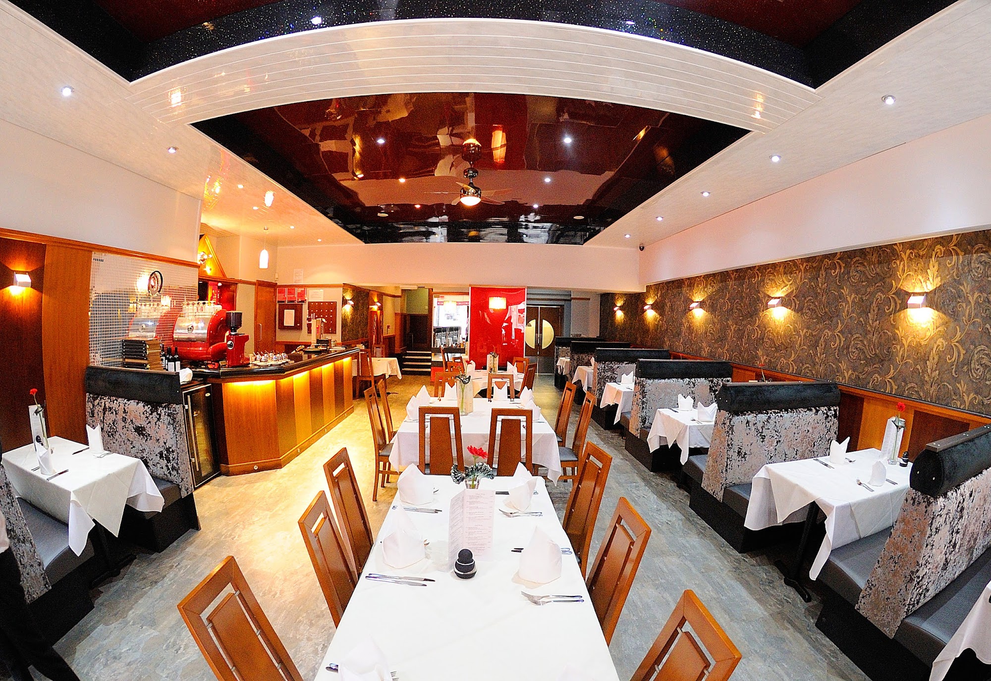 Ranas Tandoori Restaurant