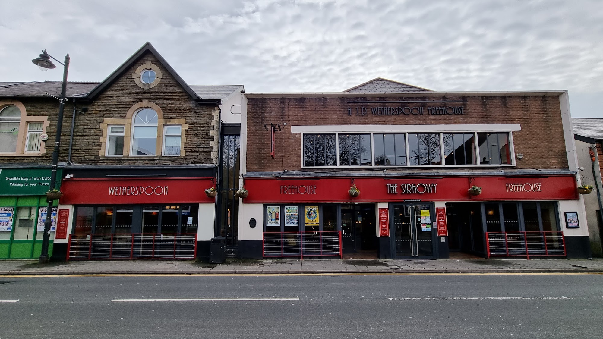 The Sirhowy - JD Wetherspoon