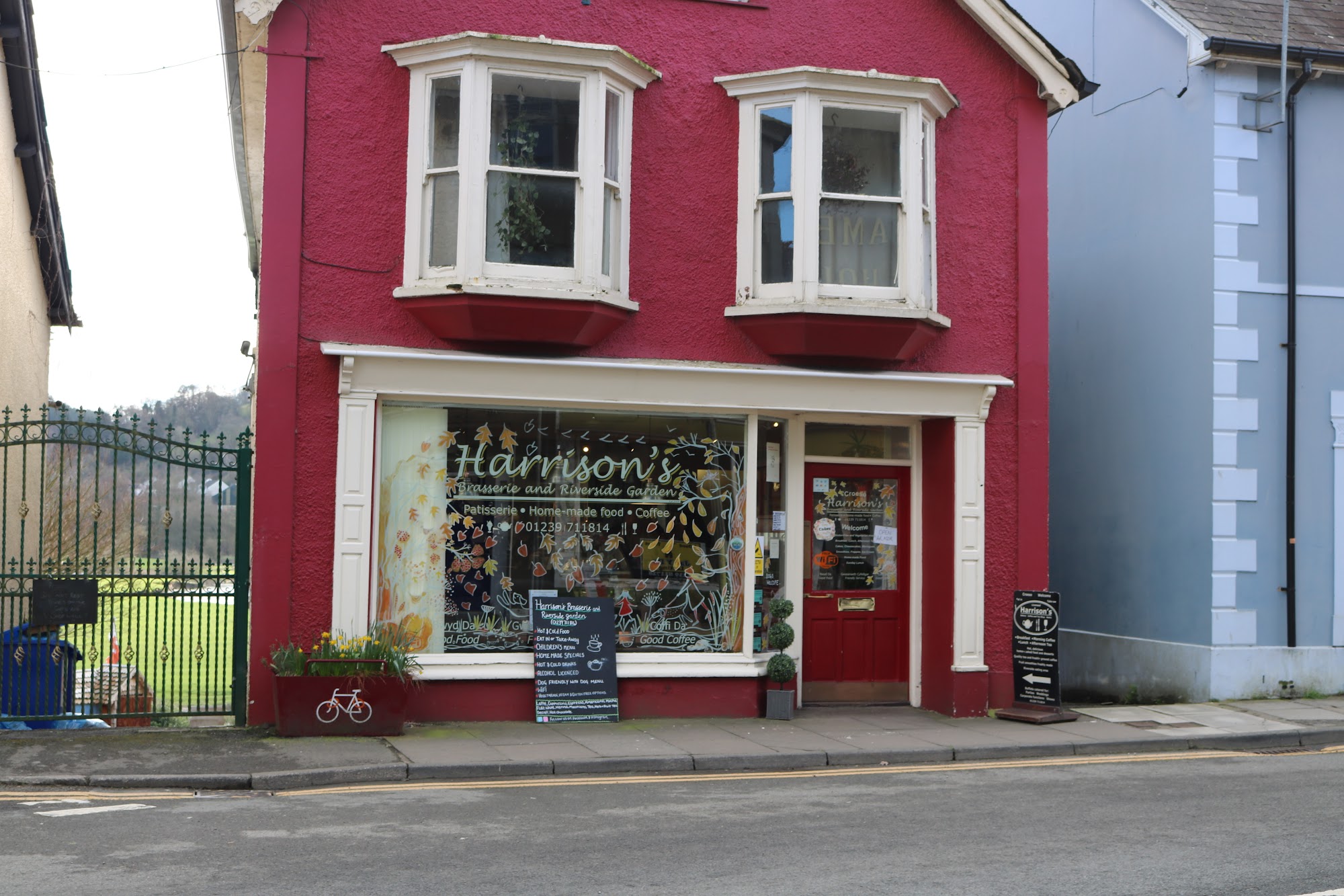 Harrisons Bakery & Bistro
