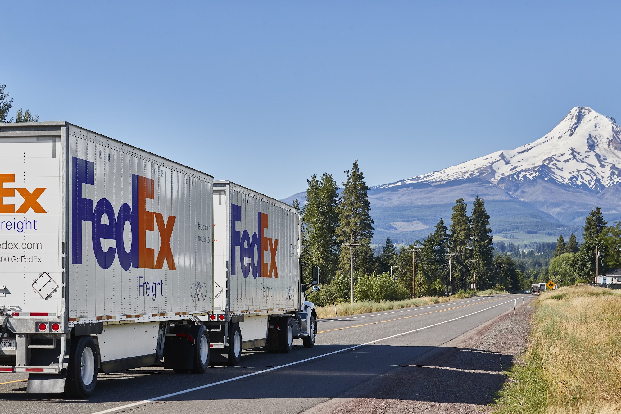 FedEx Freight (Not Open to Public)