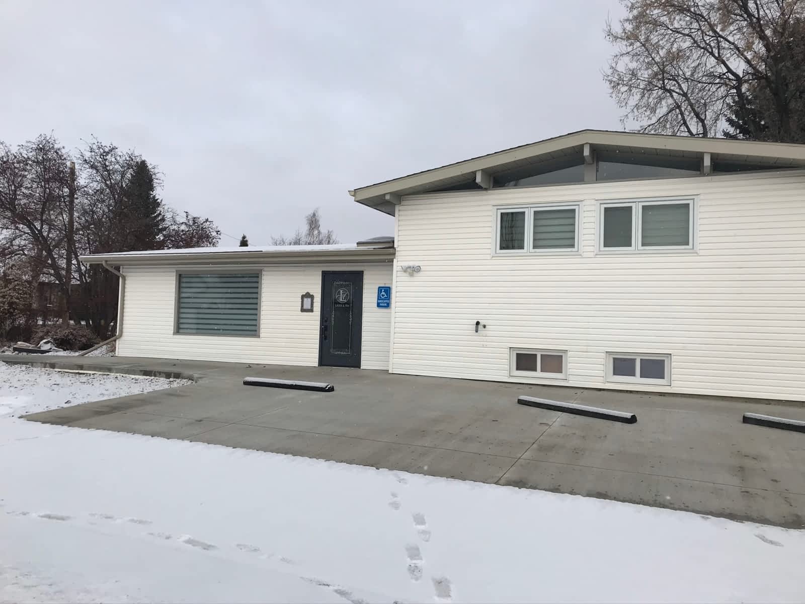 Photo credit: yellowpages.ca