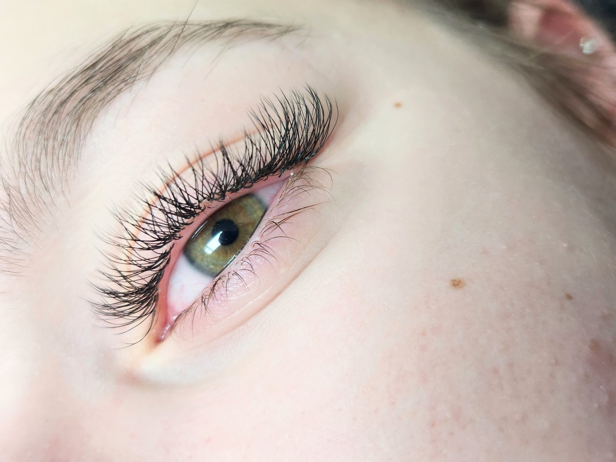 The Babe Cave Lashes 5025 52 Ave, Beaumont Alberta T4X 1E5