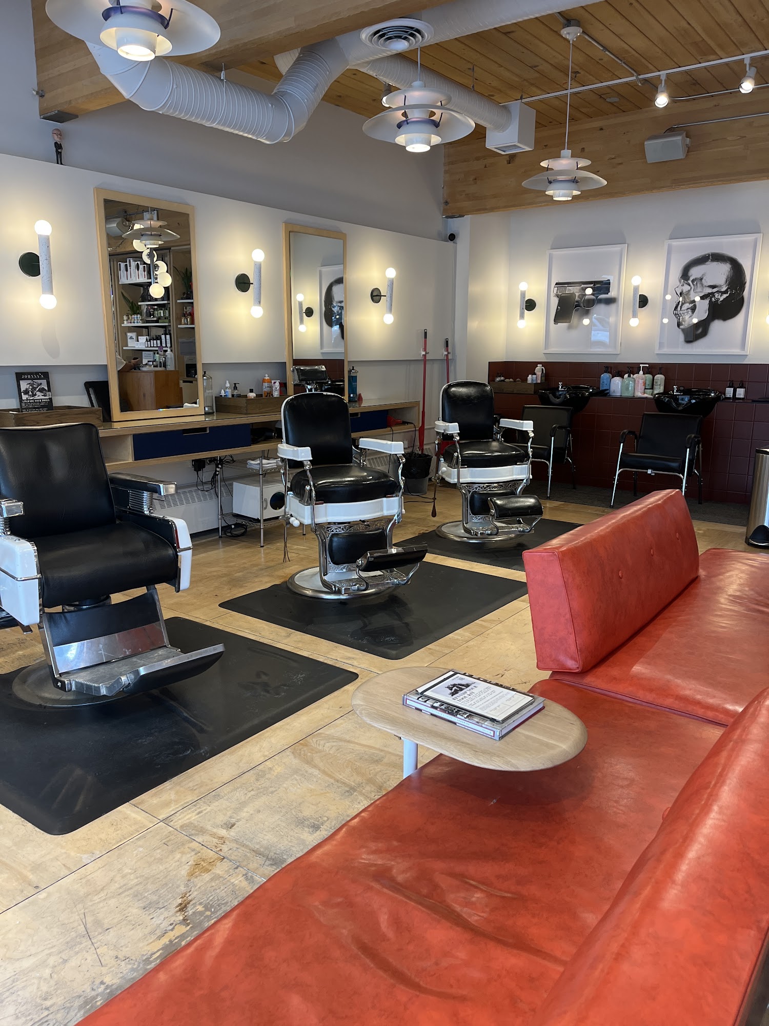 Johnny's Barber + Shop - 11 Ave