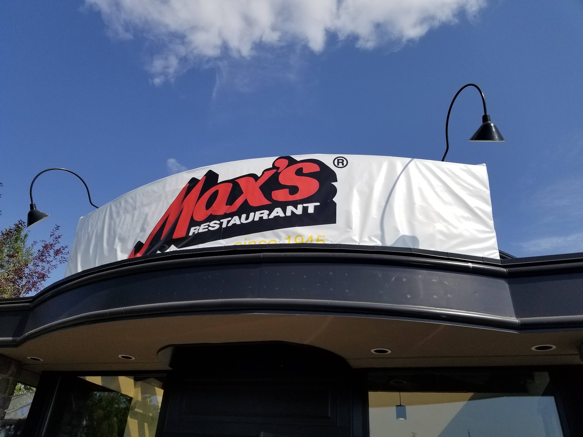 Max's Restaurant, Cuisine of the Philippines, Calgary
