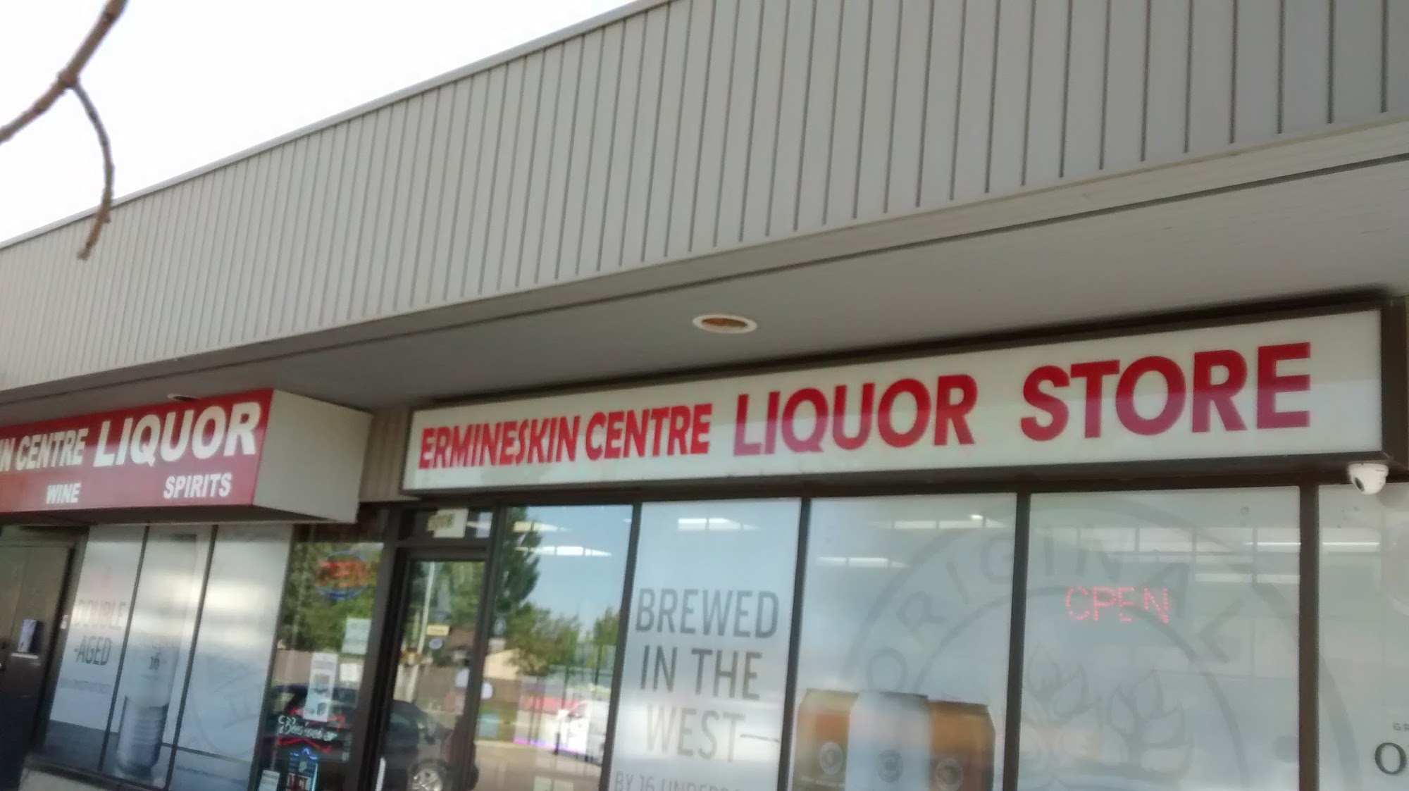 Ermineskin Centre Liquor Store