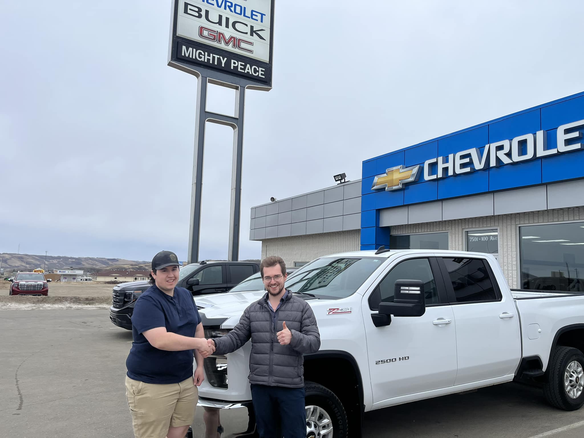 Mighty Peace Chevrolet Buick GMC 7501 100 Ave, Peace River Alberta T8S 1M5