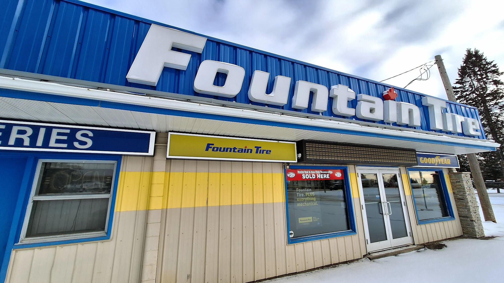 Fountain Tire 5003 45 St, Rocky Mountain House Alberta T4T 1A3