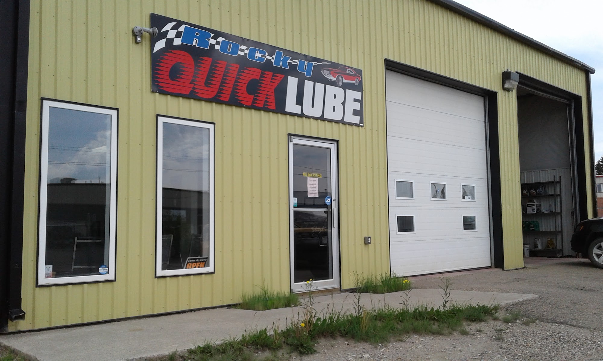 Rocky Quick Lube Ltd 4503 43 St, Rocky Mountain House Alberta T4T 1B4
