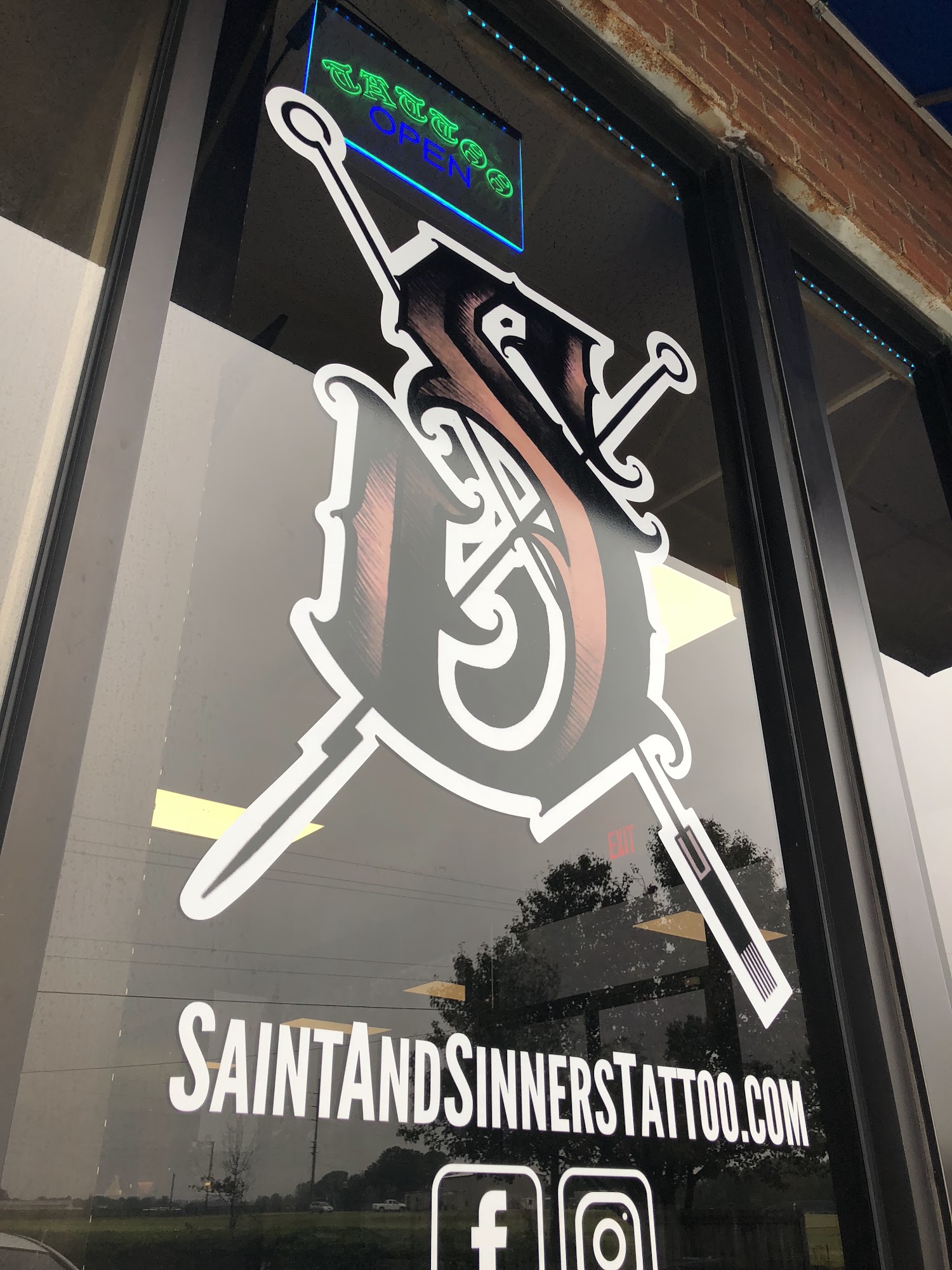 Saint & Sinners Tattoo Studio