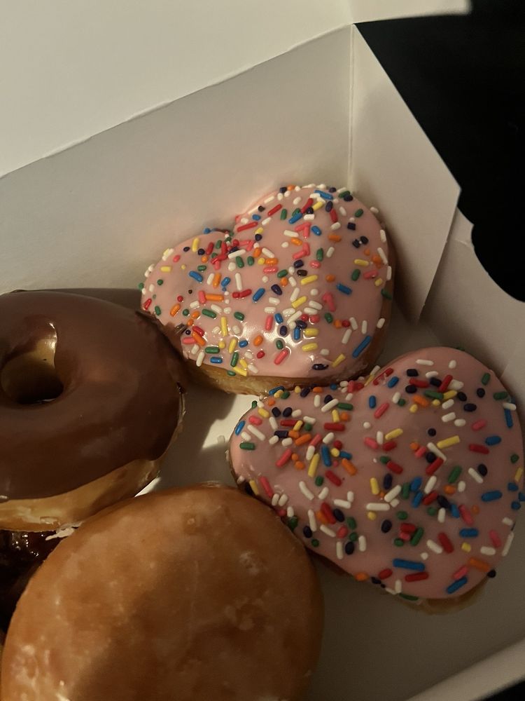 Pop Donuts