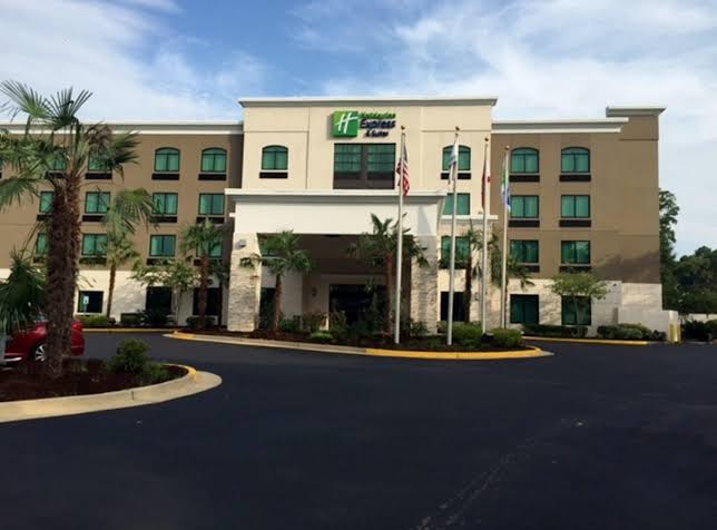 Holiday Inn Express & Suites Mobile West - I-10, an IHG Hotel