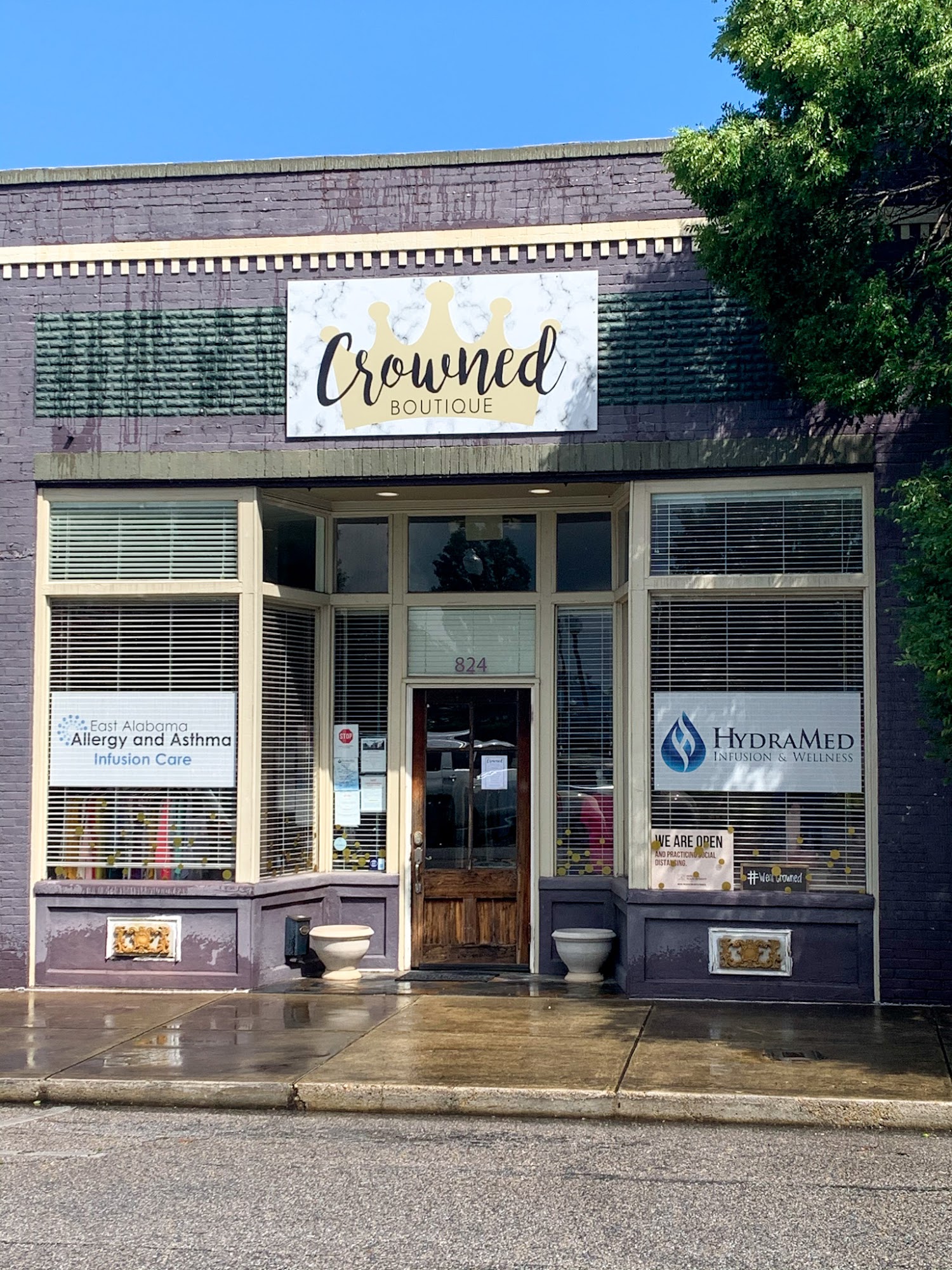 Crowned Boutique