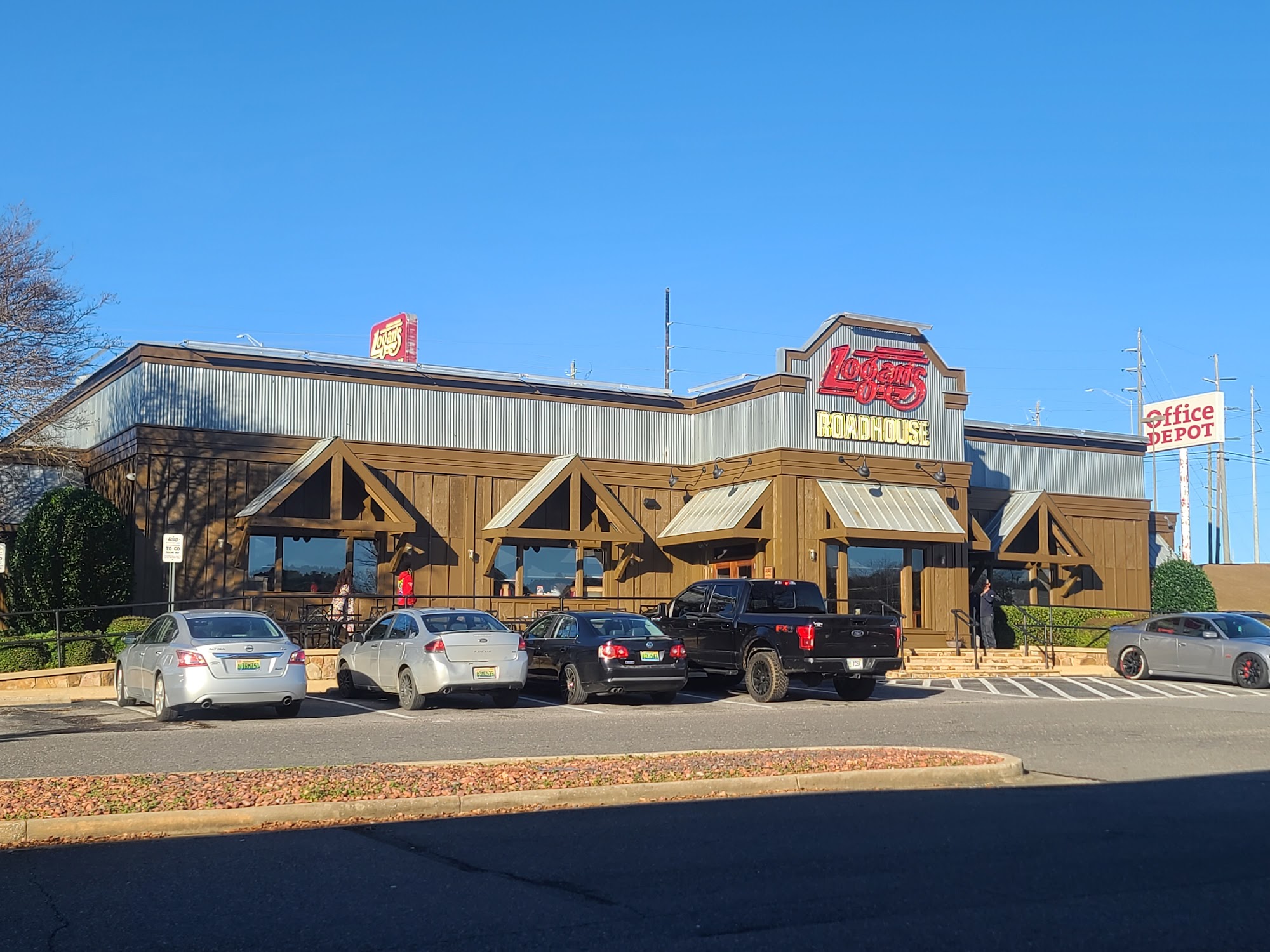 Logan's Roadhouse