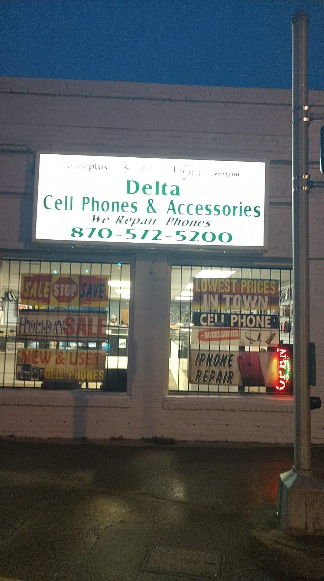 Delta Cell Phones & Accessories