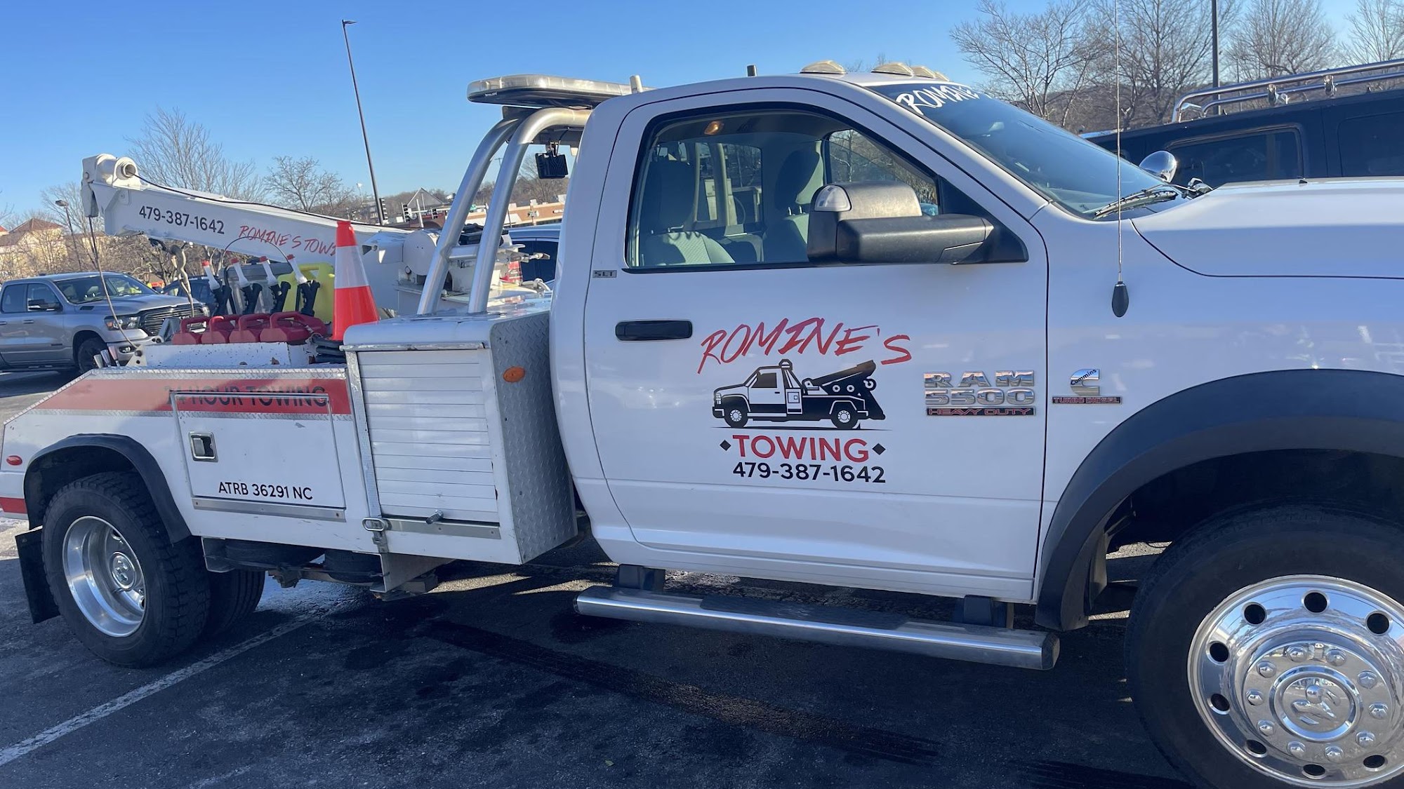 Romine's Towing and Auto Services
