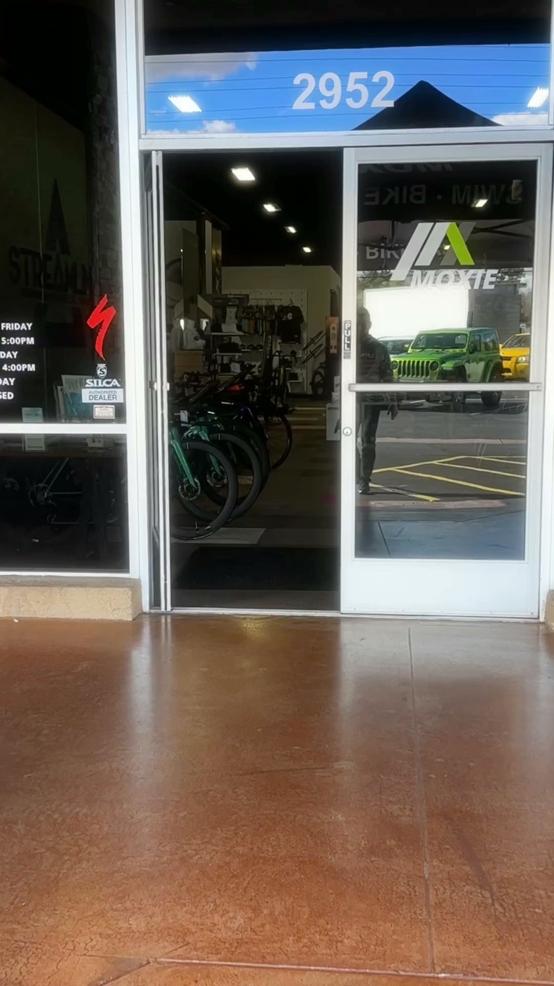 Moxie Multisport Bike Shop