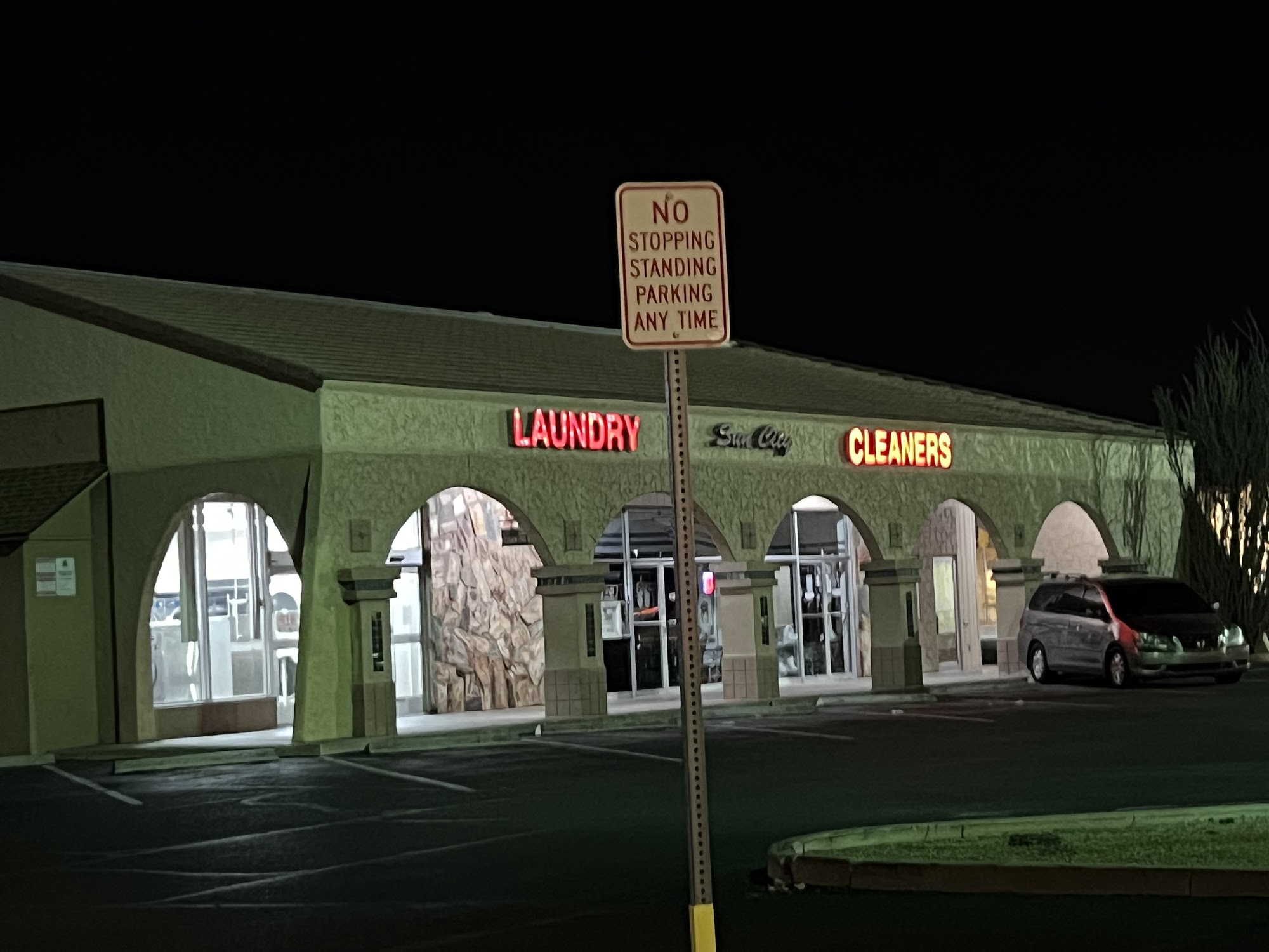 Sun City Dry Cleaners & Laundry
