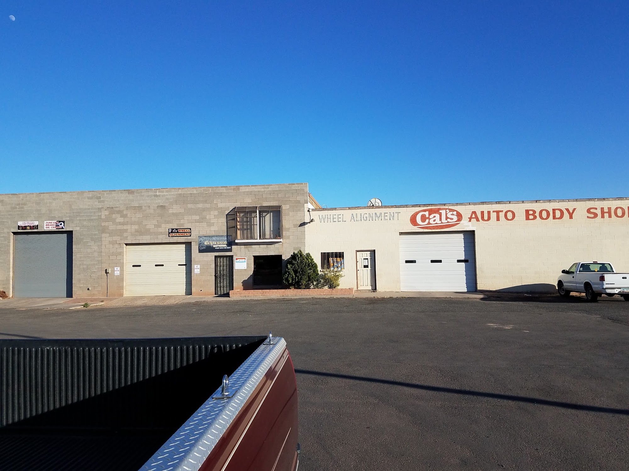 Cal's Auto Body and Repair Shop
