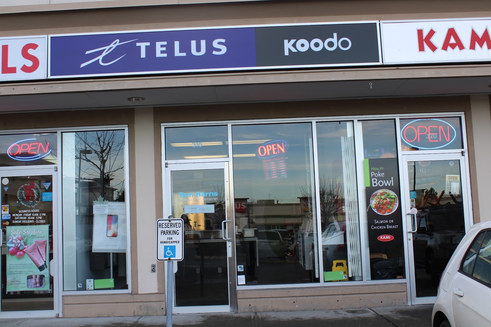 Tom Harris TELUS & Koodo Store