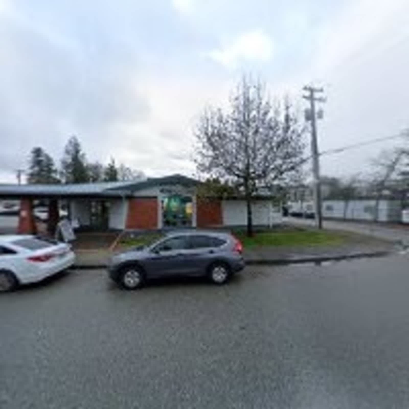 Photo credit: yellowpages.ca