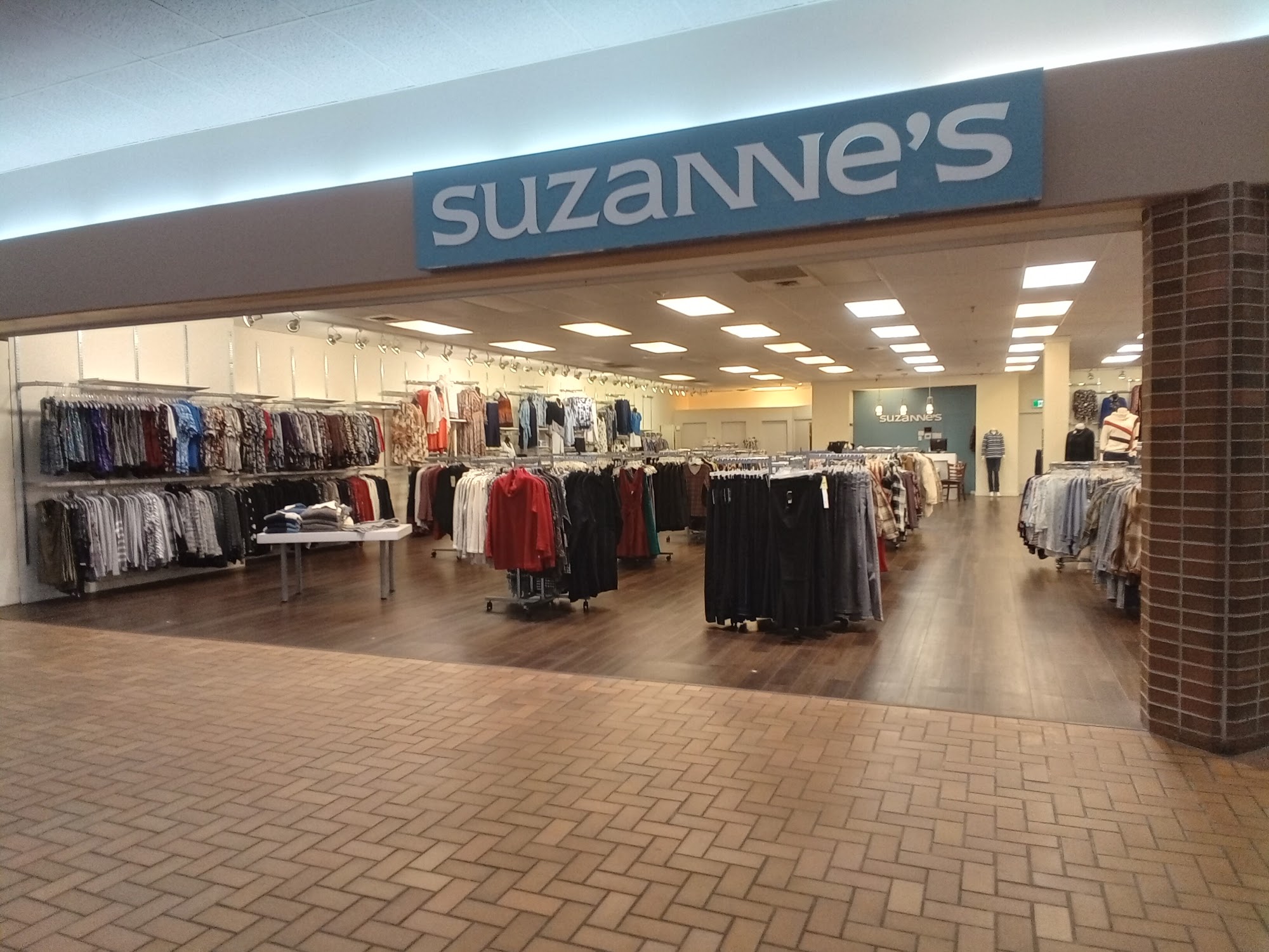 Suzanne's - Powell River Town Centre