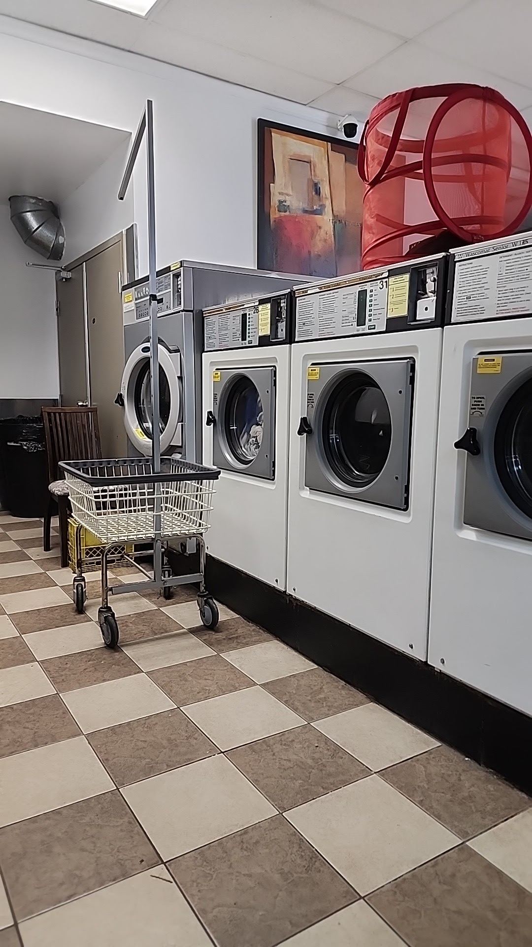 Easy Kleen Coin Laundromat and Dry Cleaning