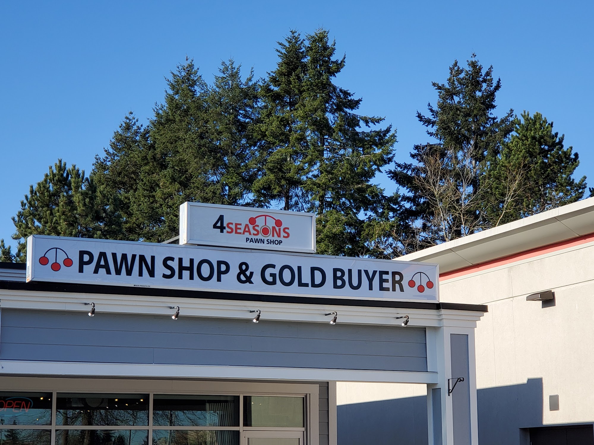 4 Seasons Pawn Shop & Gold Buyer