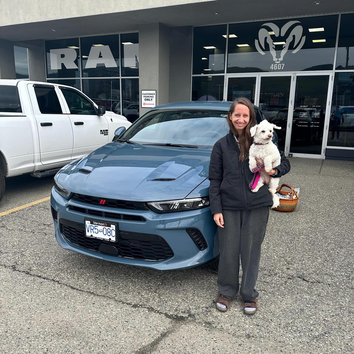 Vernon Dodge Jeep 4607 27 St, Vernon, BC V1T 4Y8