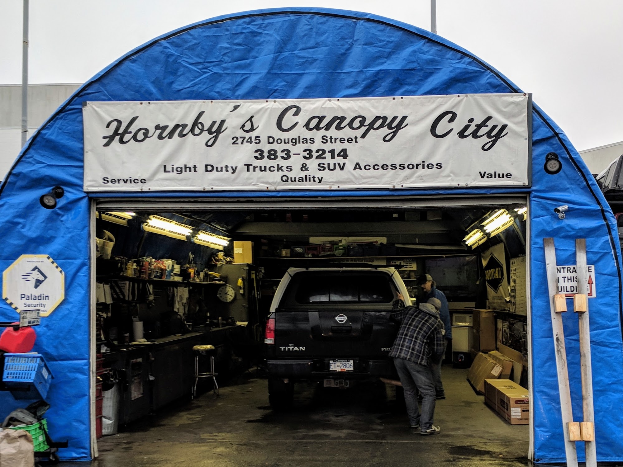 Hornby's Canopy City & truck Accessories Victoria