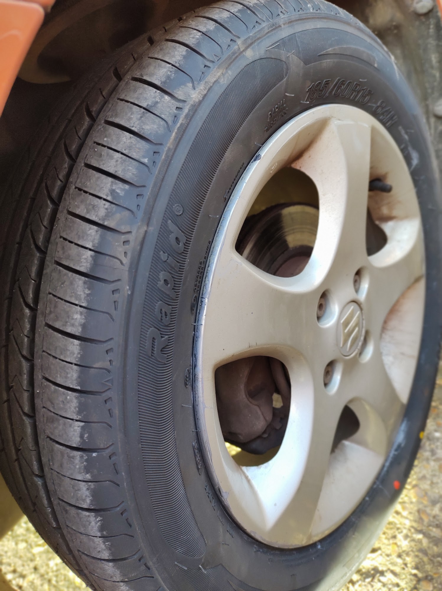 Just Tyres