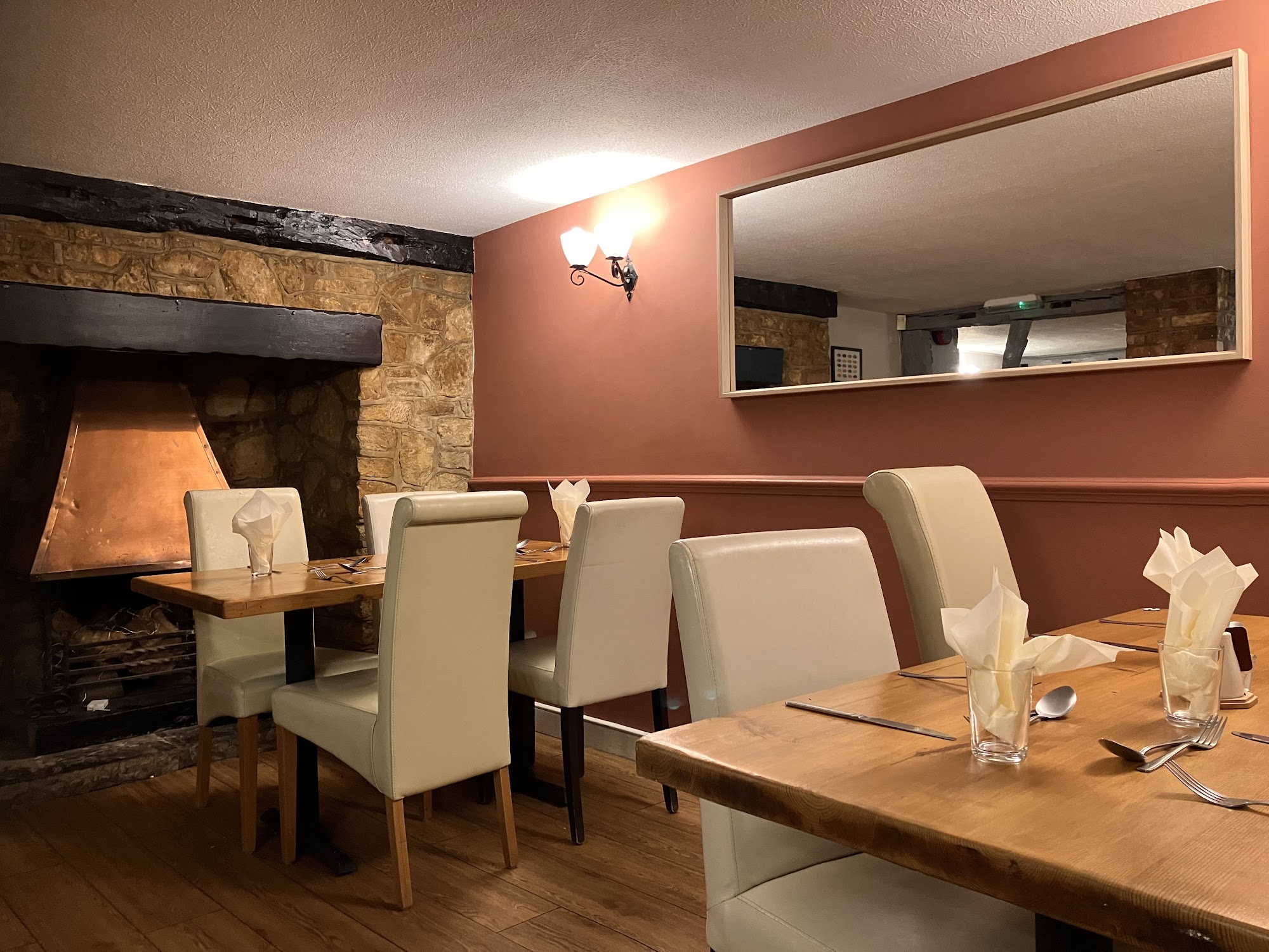The Royal Oak Royal Oak, 4 Biggleswade Rd, Potton, Sandy