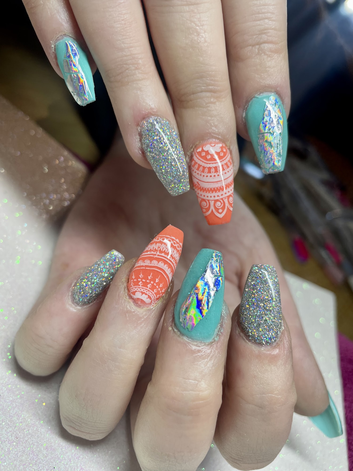 Button Nails & Beauty