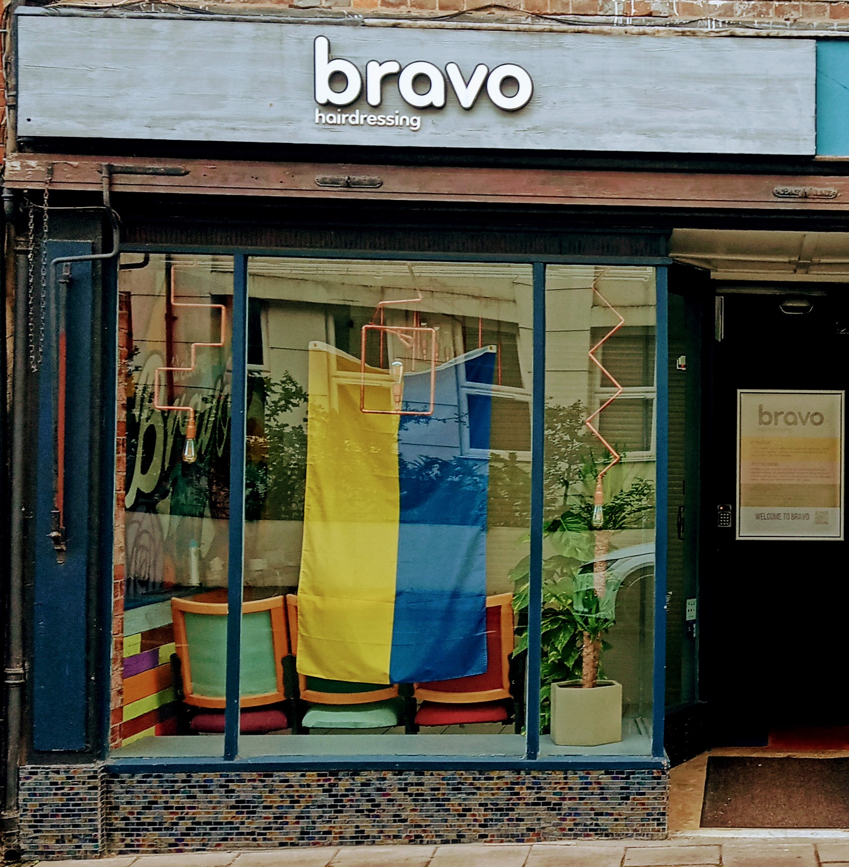 Bravo Hairdressing Newbury