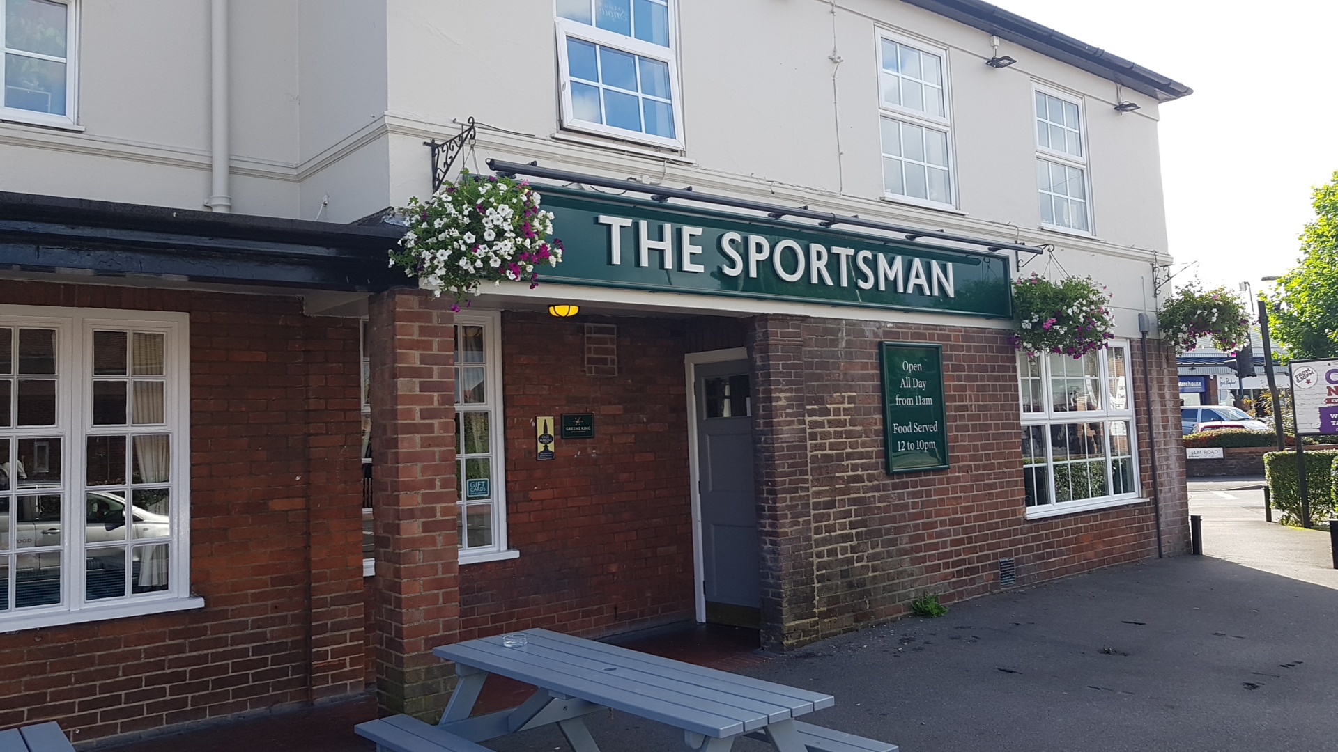 Sportsman 201 Shinfield Rd, Reading