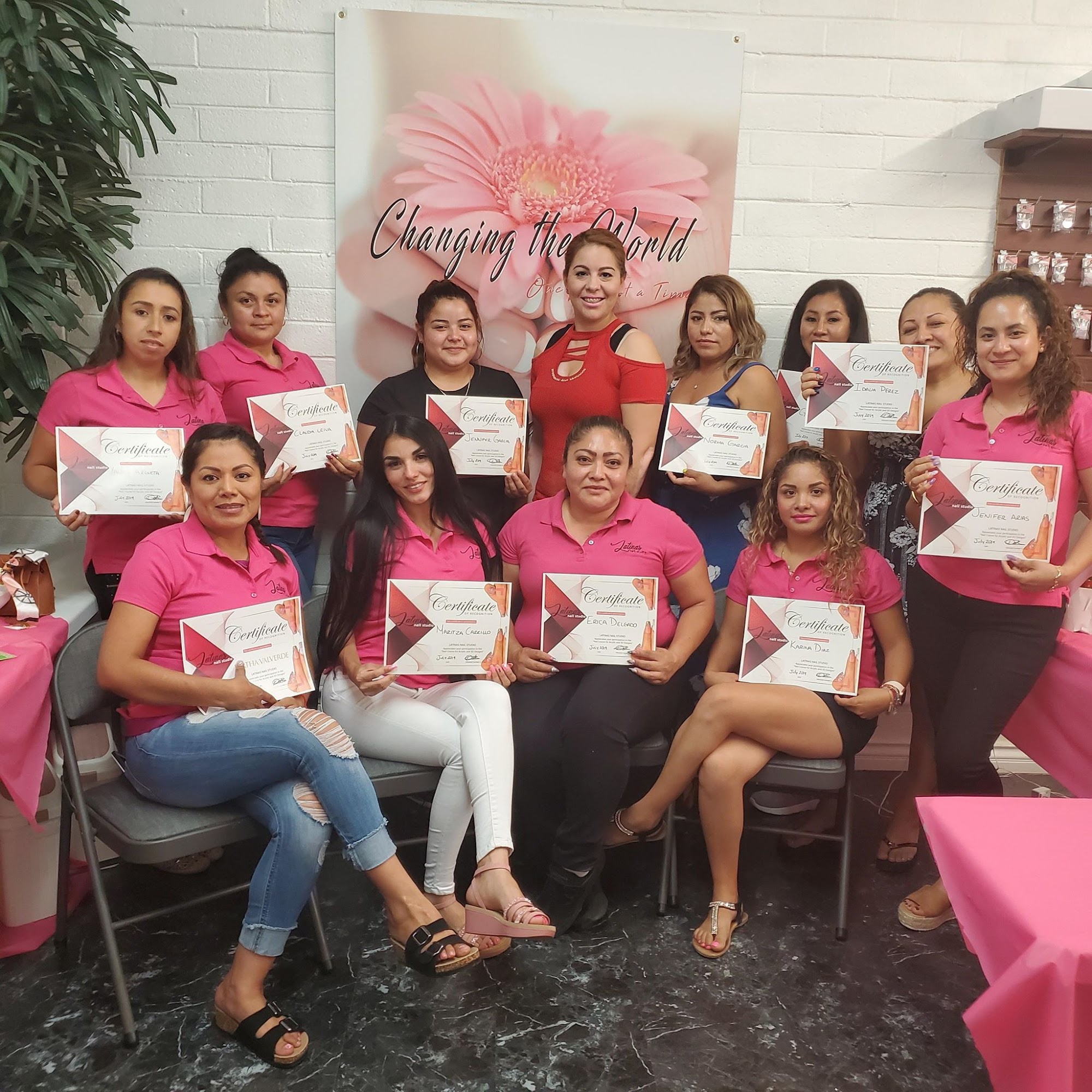 Latinas Nail Studio