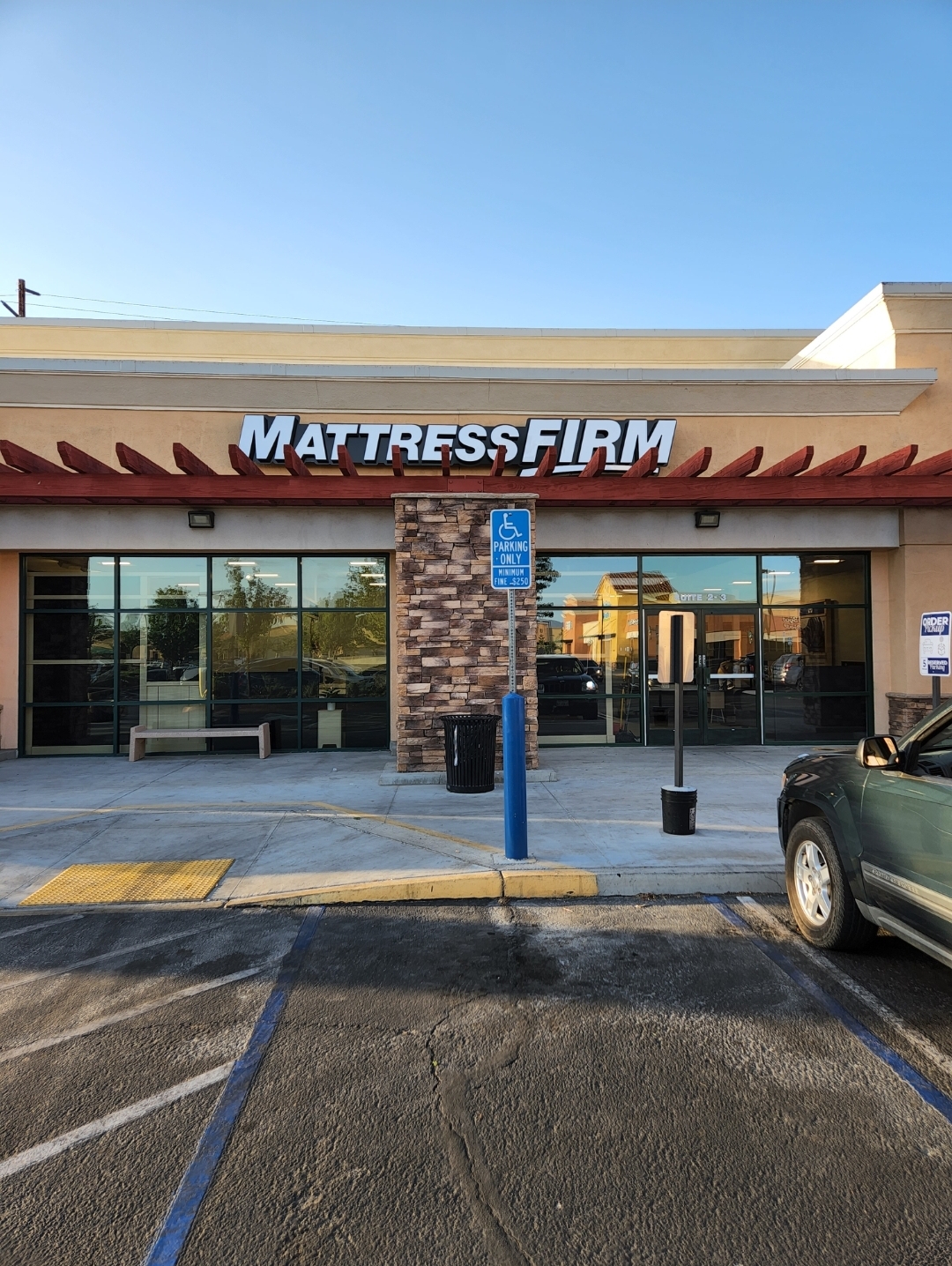 Mattress Firm Apple Valley