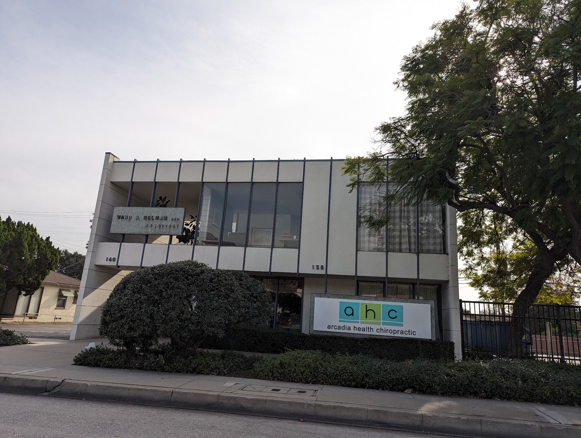 Ward R Helman Architects